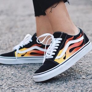 vans old skool flame black & white skate shoes